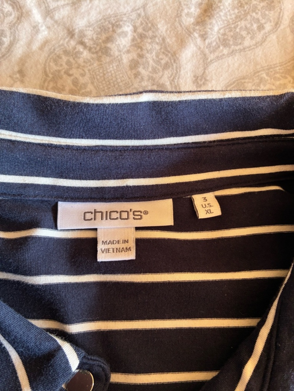 Chico’s Zenergy® UPF Knit Stripe Ruffle Sleeve Polo Dress Size X-Large (3) - Picture 8 of 11